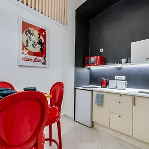  Appartamento Little Cola In Dohany Street With Ac Ungheria