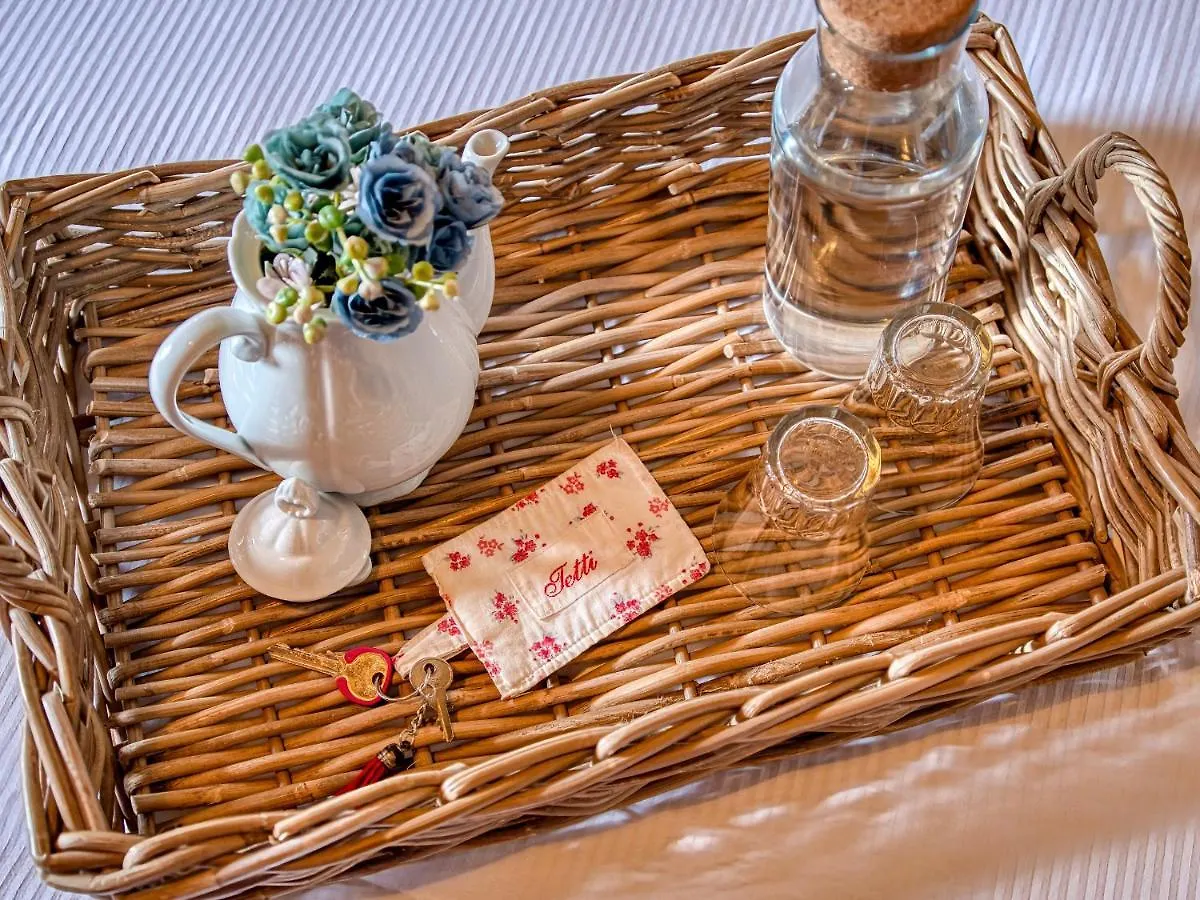 Argenina - Hospitality And Local Character Country house Monti di Sotto